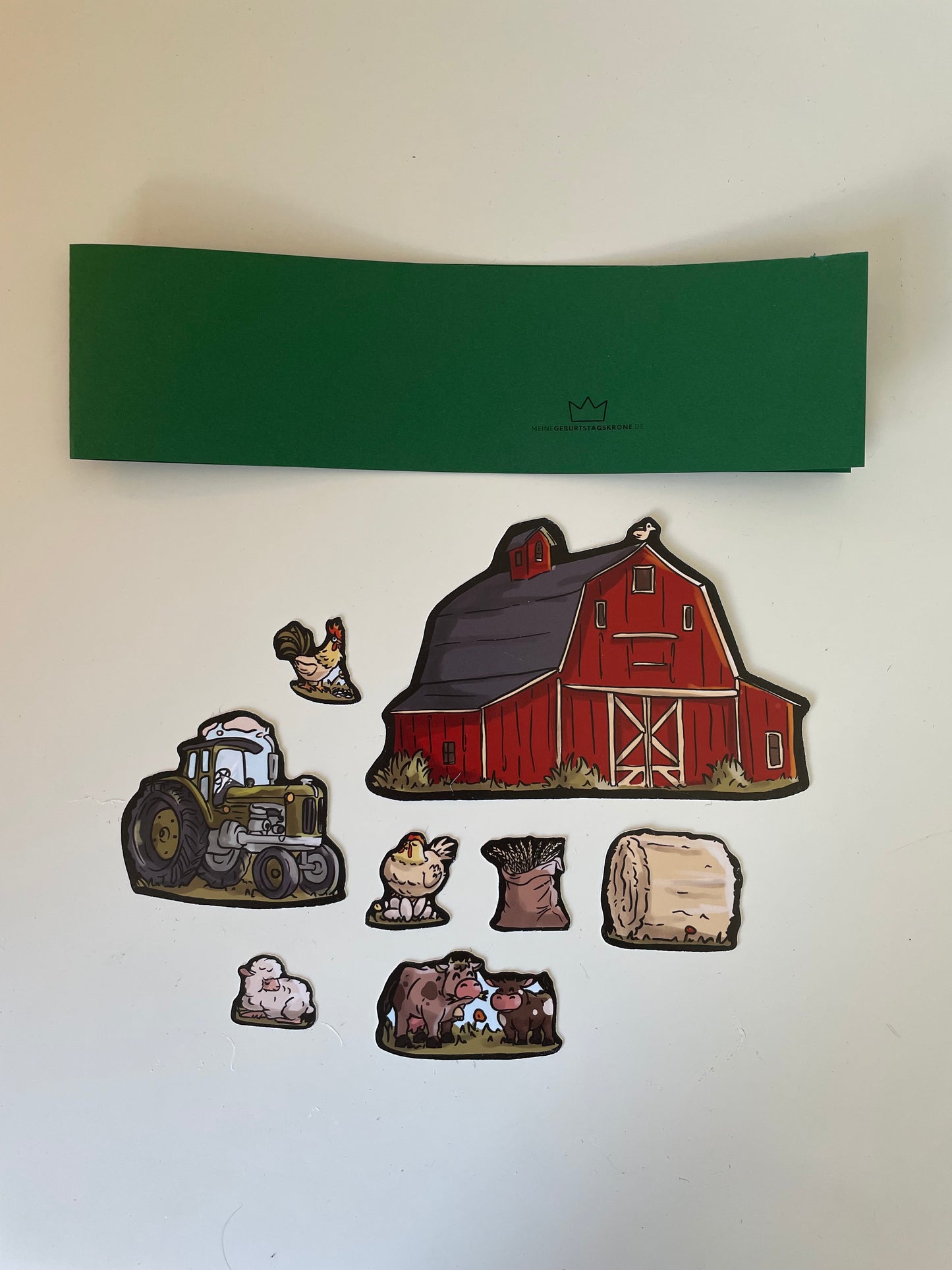 Kinderkrone Bauernhof in Grün mit Glitzerzahl